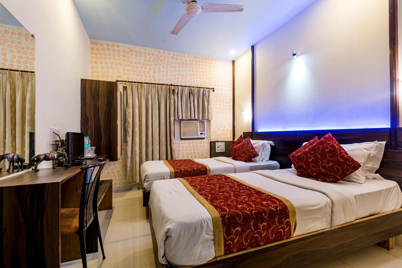 Hotel Panchratna Panvel Dış mekan fotoğraf