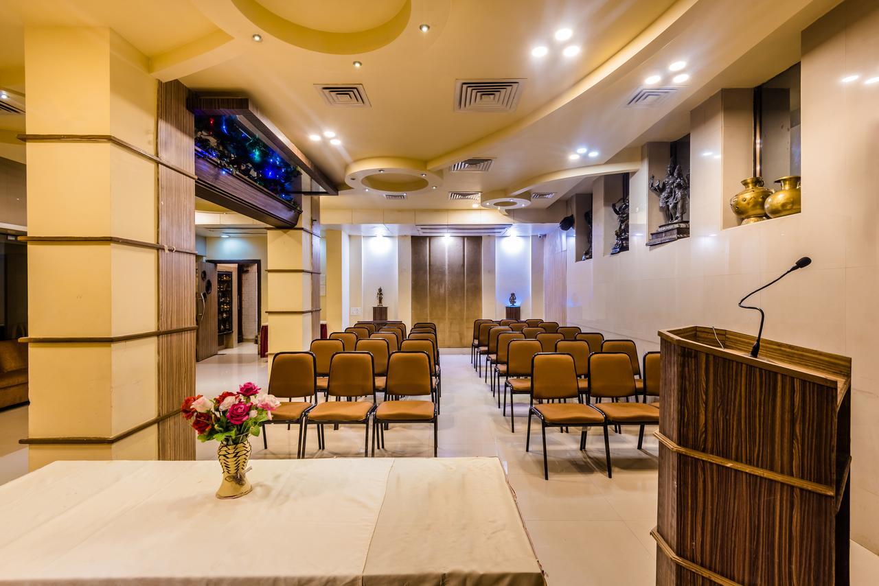 Hotel Panchratna Panvel Dış mekan fotoğraf